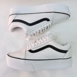 Vans Old Skool ComfyCush Size 9 Men/10.5 Woman White/Black Sneakers